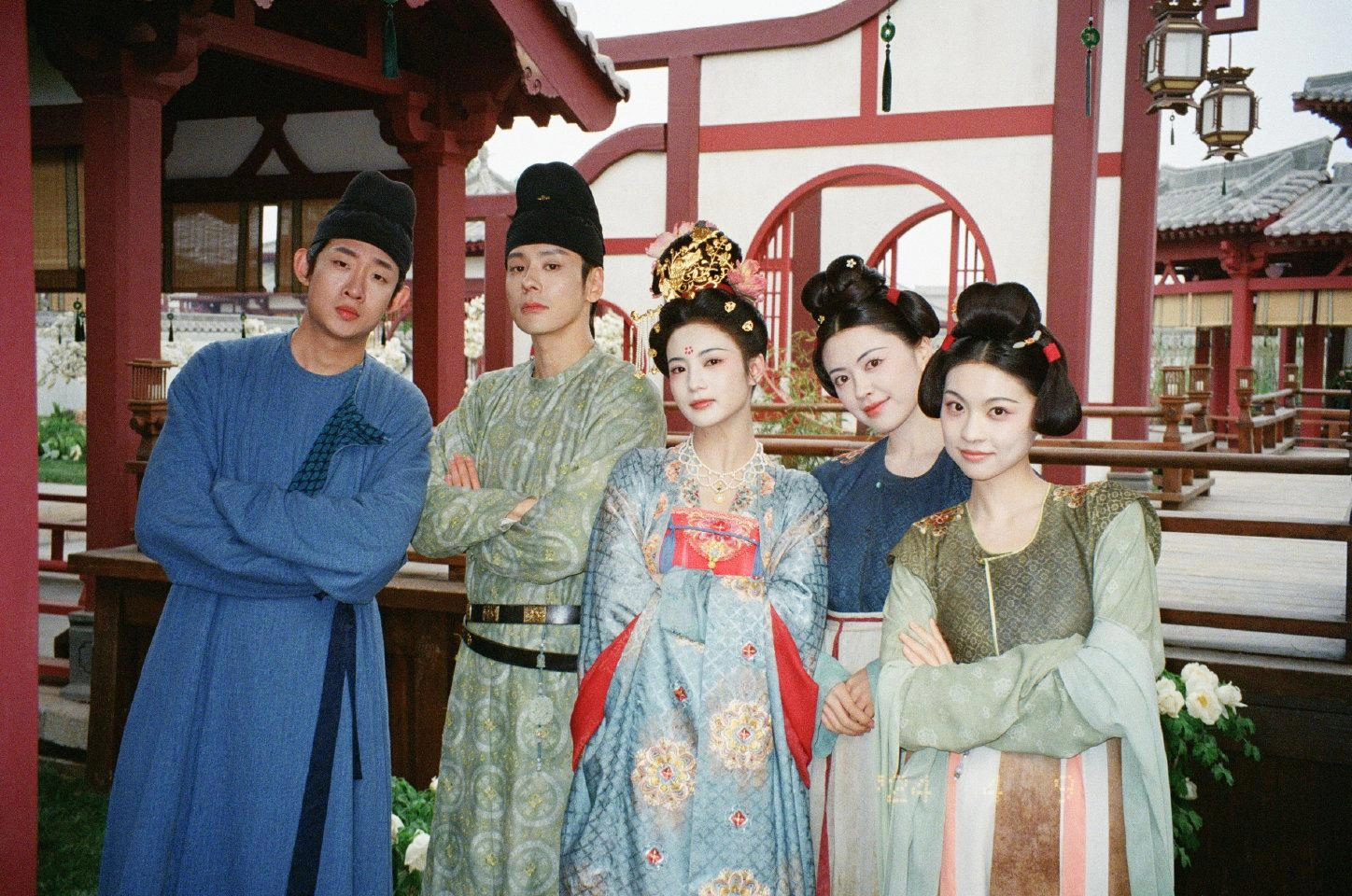 热播古装电视剧剧照展示精美服化道